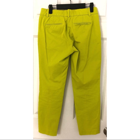 Mid-rise Capri Chinos - Picture 7 of 13